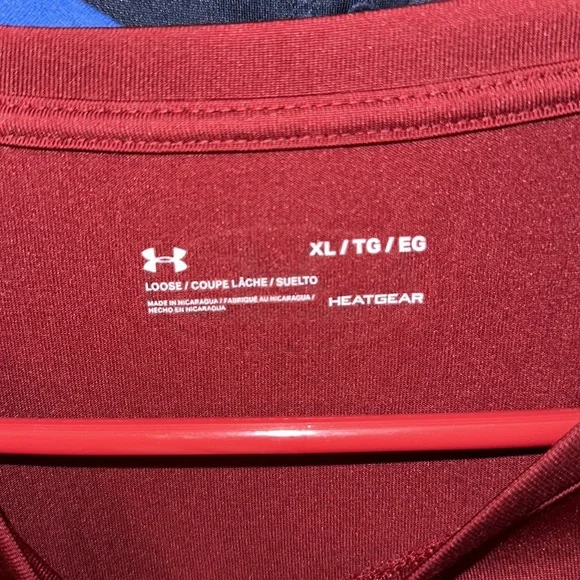 Under Armour Heat Gear LS Tee - Picture 3 of 3